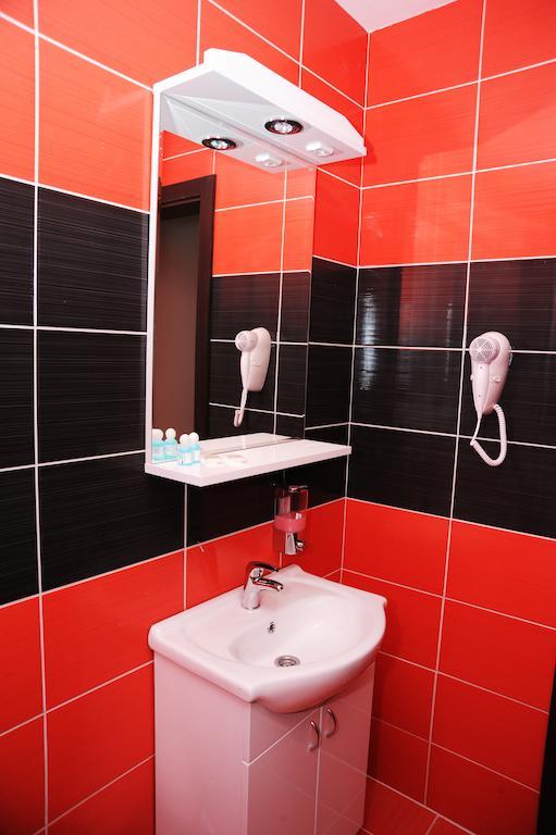 Garni Hotel Crystal Ice Ni Zimmer foto
